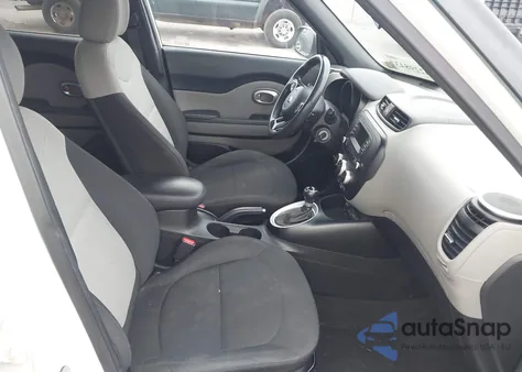 2014 Kia Soul z USA, uszkodzony, nr VIN KNDJN2A21E7057727